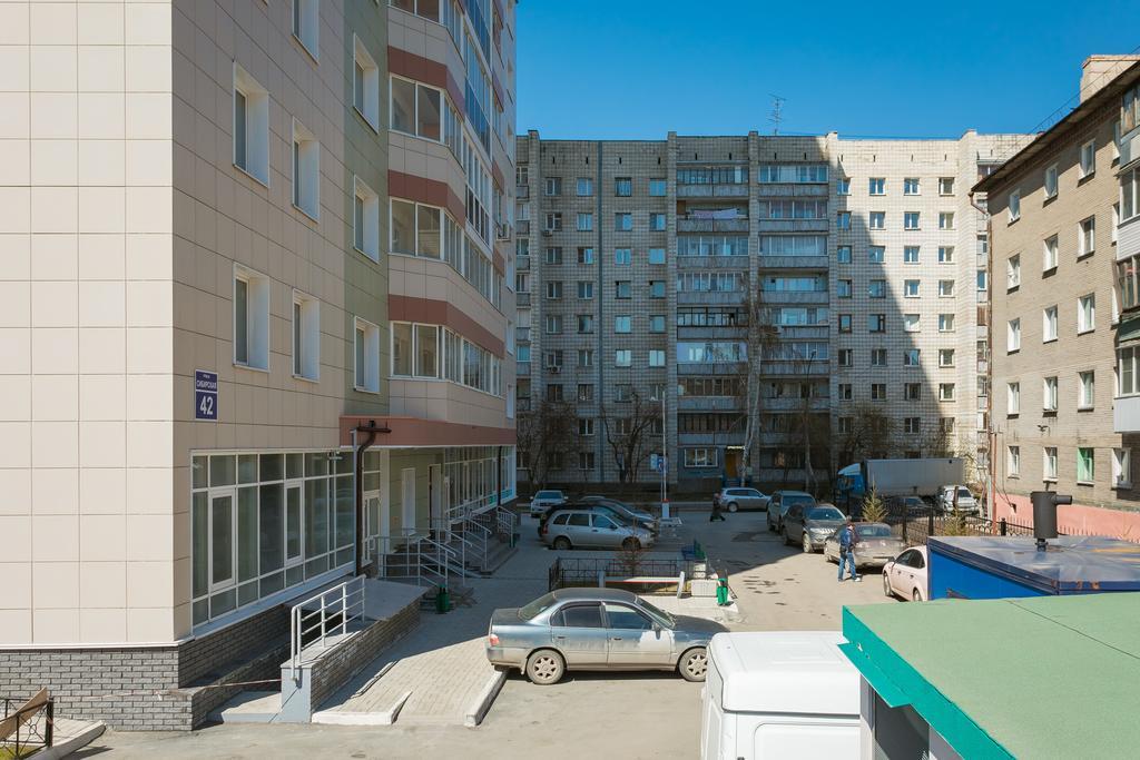Narayana Apartments On Sibirskaya 42 Novosibirsk Esterno foto